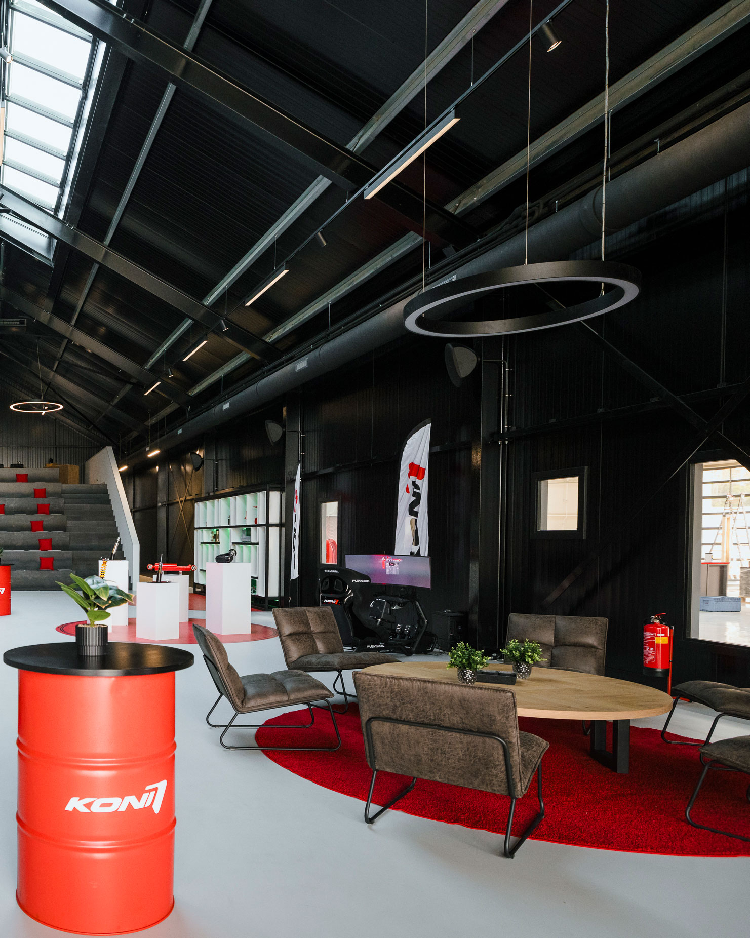 KONI X PERIENCE

Het nieuwe Koni Experience Center in Oud-Beijerland is opgeleverd. Op de locatie waar voorheen oude fabriekshallen stonden, is een toekomstbestendig gebouw gerealiseerd dat ontmoeting, innovatie en functioneel gebruik faciliteert. 

#RoosRosArchitecten #RoosRos #gezond #toekomstgericht #Koni #ITT #OudBeijerland #ExperienceCenter